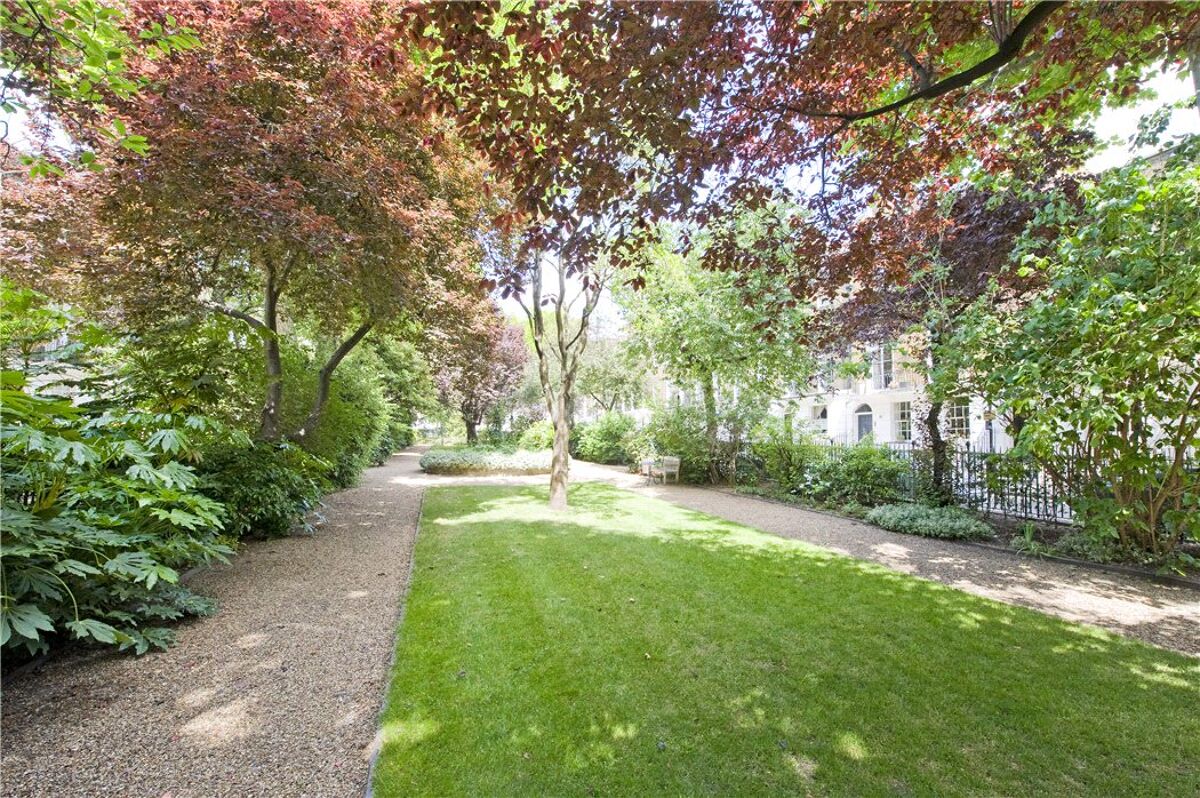 house for sale in Trevor Square, London, SW7 SLA110426 Knight Frank