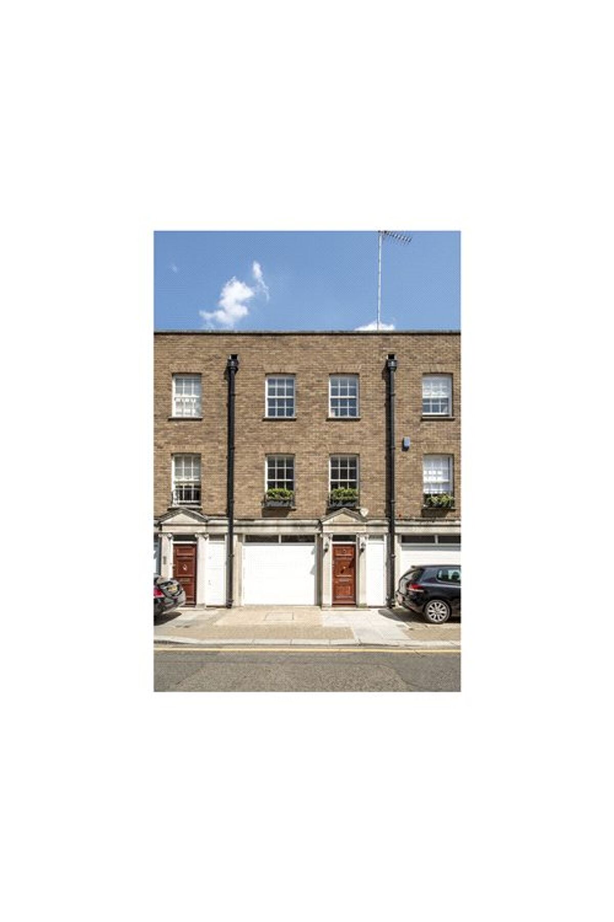 house for sale in Cadogan Lane, London, SW1X SLA140287 Knight Frank