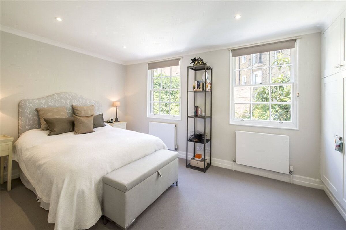 house for sale in Cadogan Lane, London, SW1X SLA140287 Knight Frank