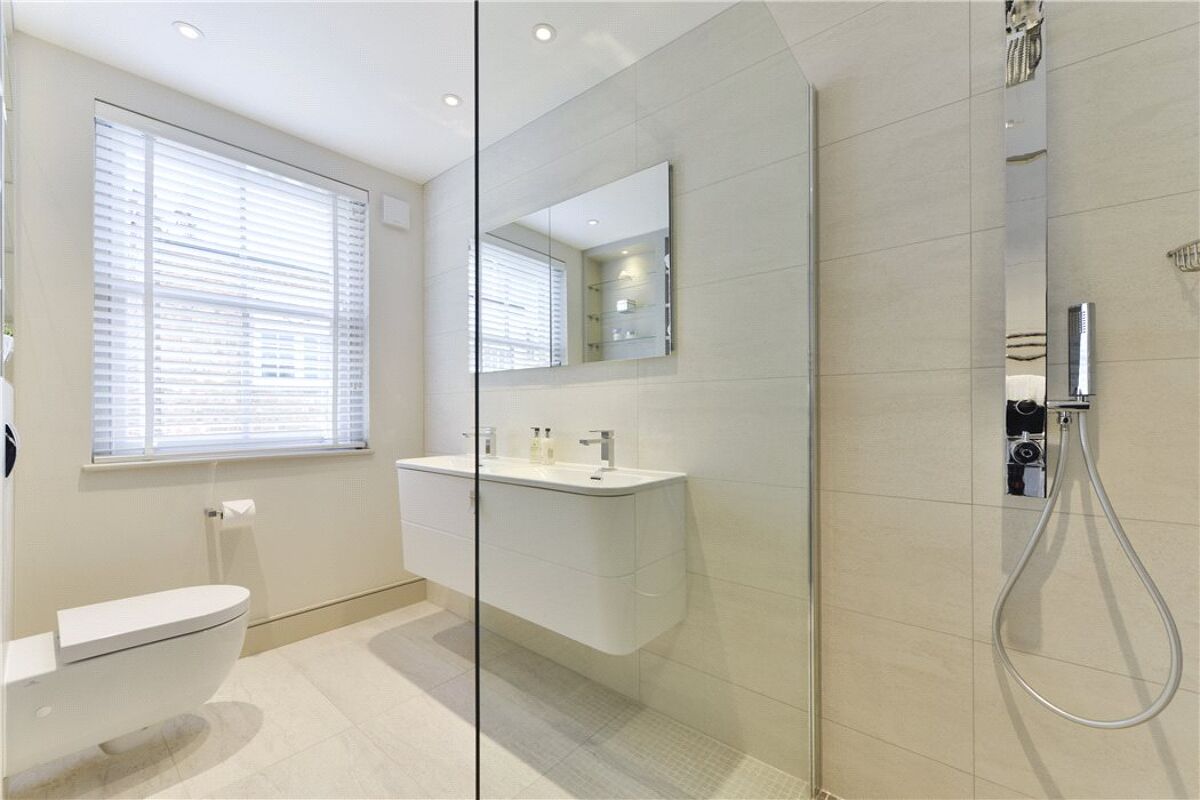 house for sale in Godfrey Street, Chelsea, London, SW3 SLA140471