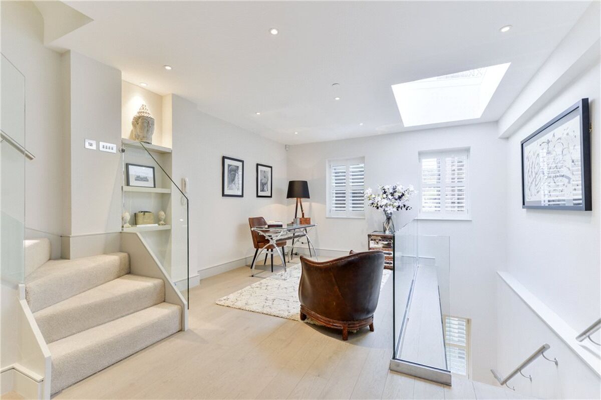 house for sale in Godfrey Street, Chelsea, London, SW3 SLA140471 Knight Frank