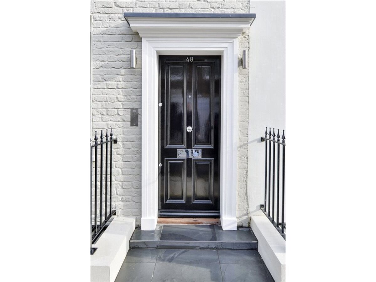 house for sale in Godfrey Street, Chelsea, London, SW3 SLA140471 Knight Frank