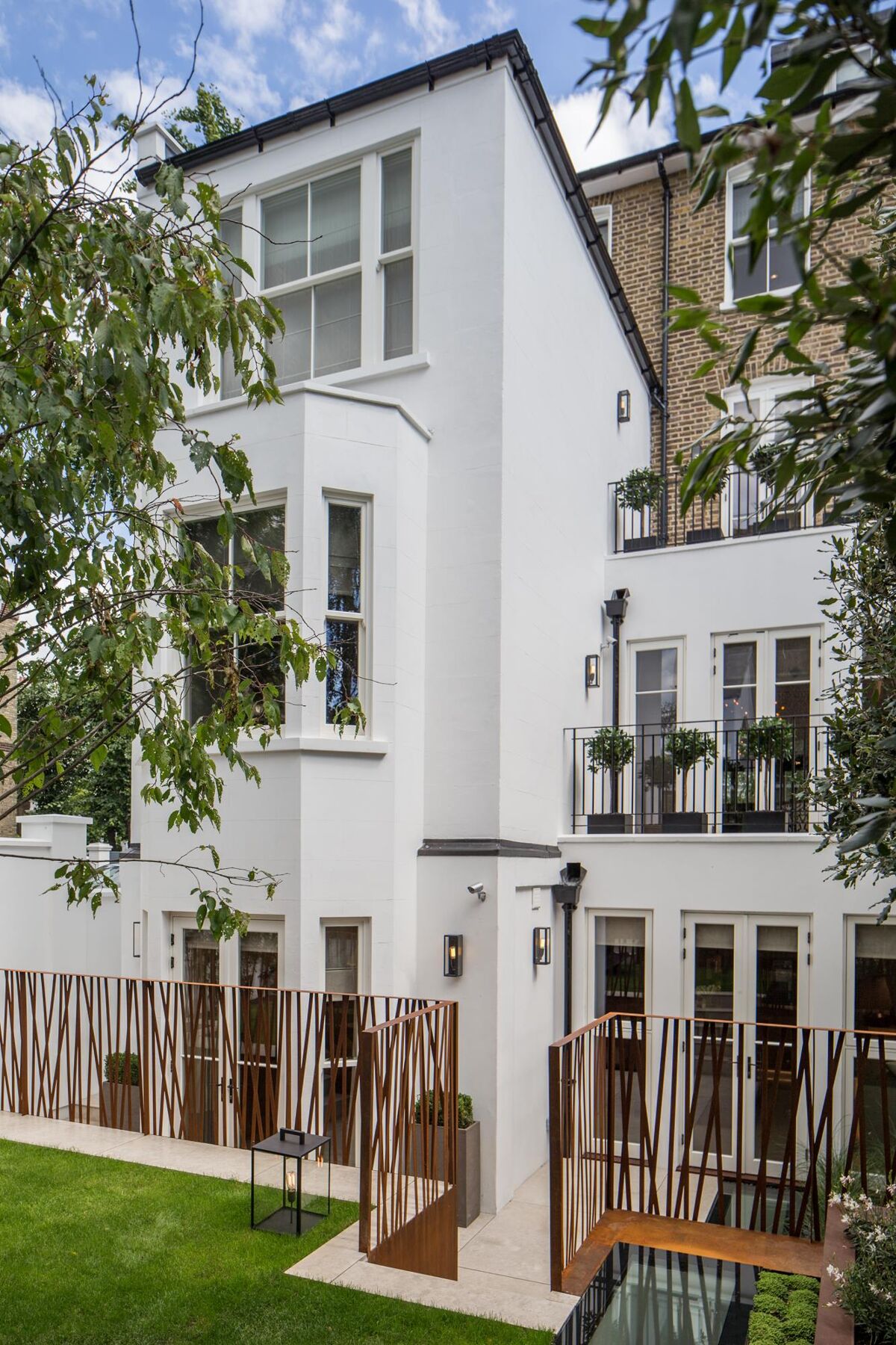 house for sale in Tregunter Road, London, SW10 SLA150042 Knight Frank