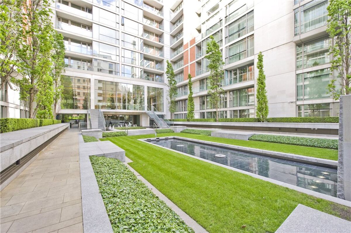 flat for sale in The Knightsbridge Apartments, 199 Knightsbridge