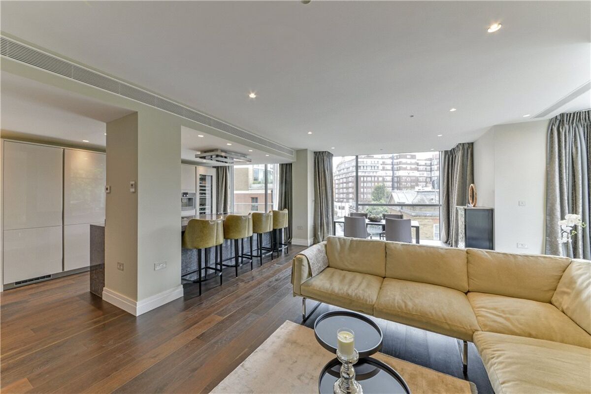 flat for sale in The Knightsbridge Apartments, 199 Knightsbridge