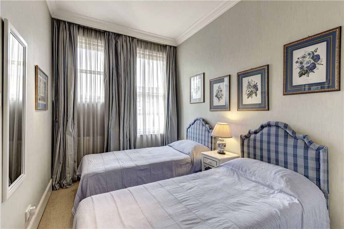 flat for sale in Draycott Place, Chelsea, London, SW3 SLA150291