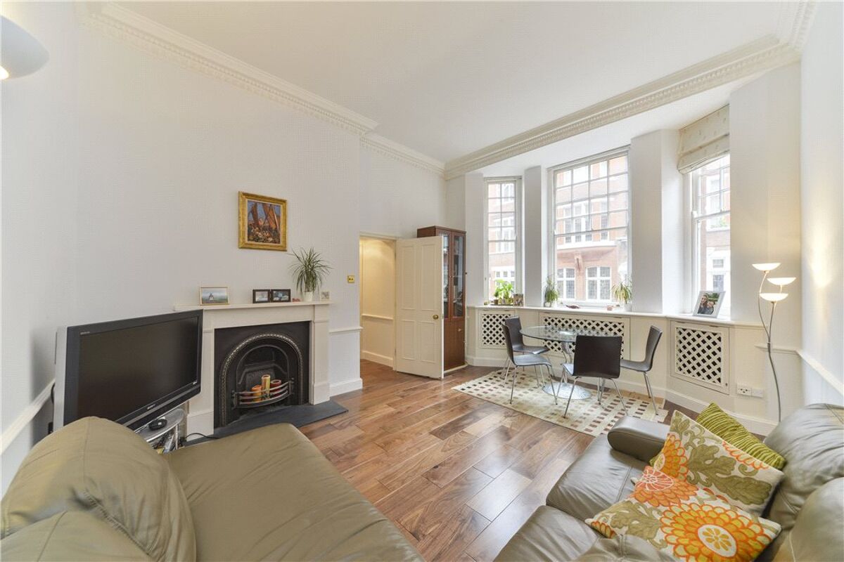 flat for sale in Tennyson House, 59 Culford Gardens, Chelsea, London
