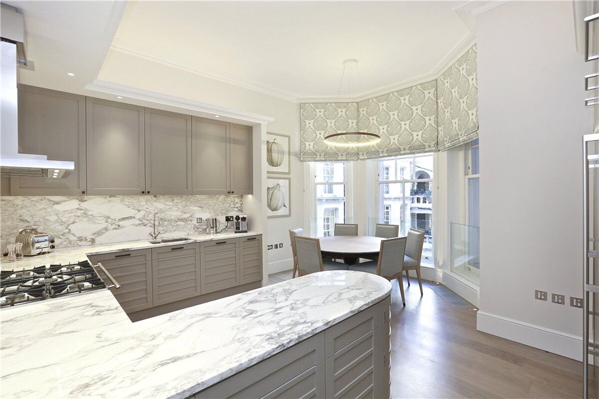 flat for sale in Albert Court, Prince Consort Road, Knightsbridge