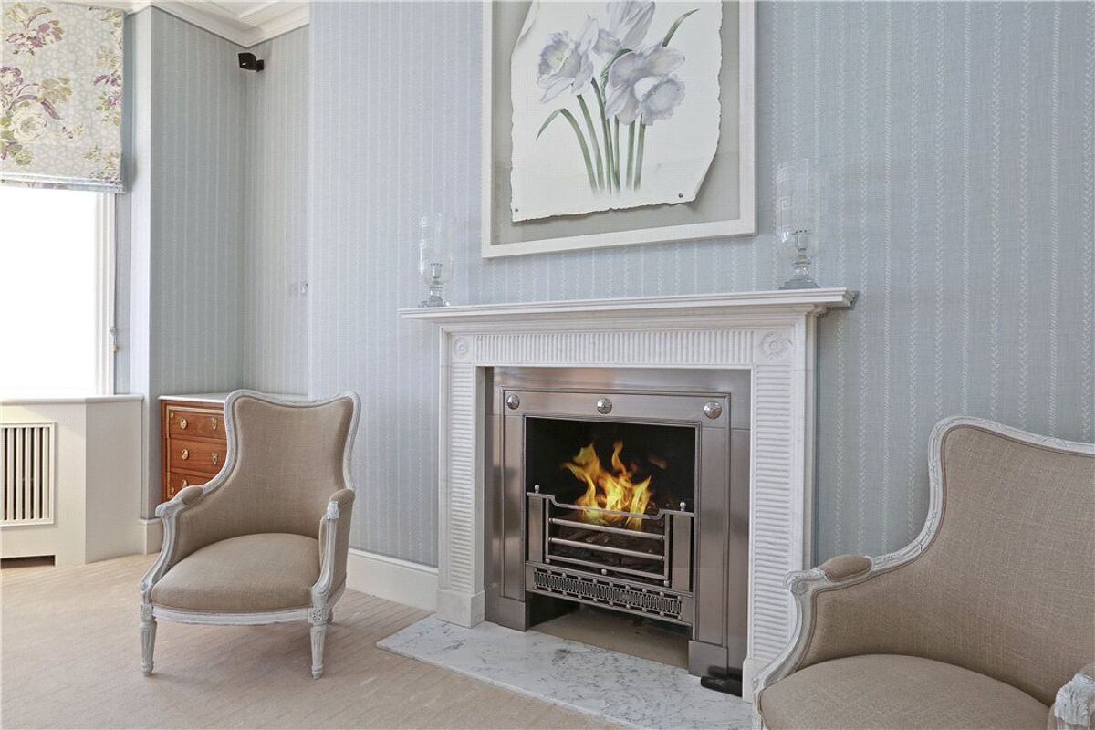 flat for sale in Albert Court, Prince Consort Road, Knightsbridge