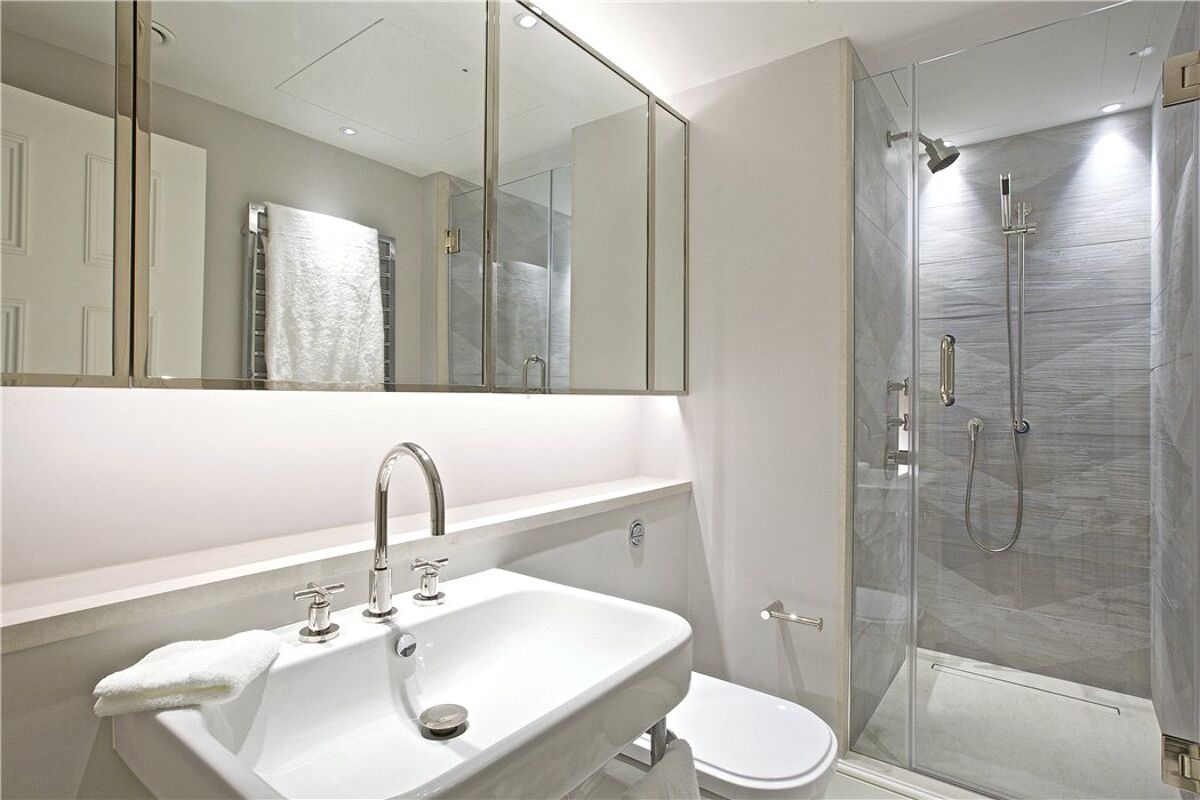 flat for sale in Albert Court, Prince Consort Road, Knightsbridge