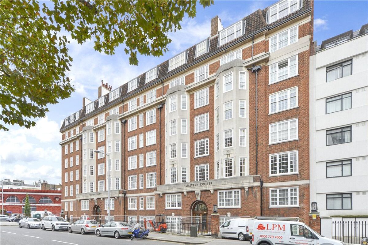 flat for sale in Malvern Court, Onslow Square, South Kensington, London