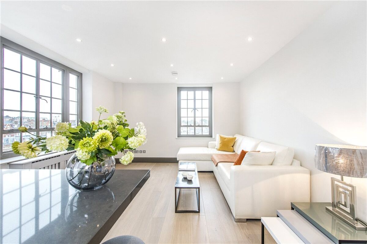 flat for sale in Swan Court, Chelsea Manor Street, Chelsea, London, SW3 SLA160279 Knight Frank