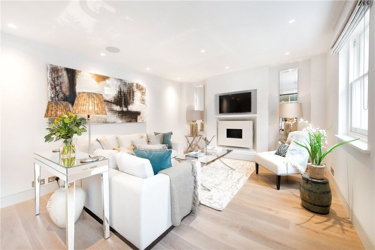 house for sale in Pavilion Road, Knightsbridge, London, SW1X