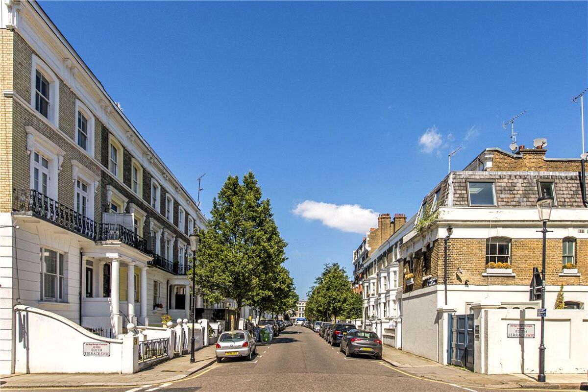 flat for sale in Fernshaw Road, Chelsea, London, SW10 SLA160301
