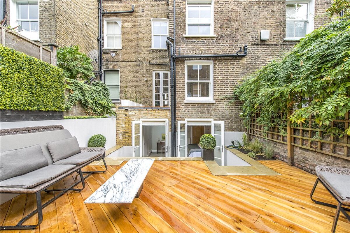 flat for sale in Fernshaw Road, Chelsea, London, SW10 SLA160301
