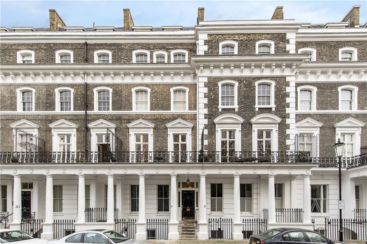 flat for sale in Onslow Square, South Kensington, London, SW7