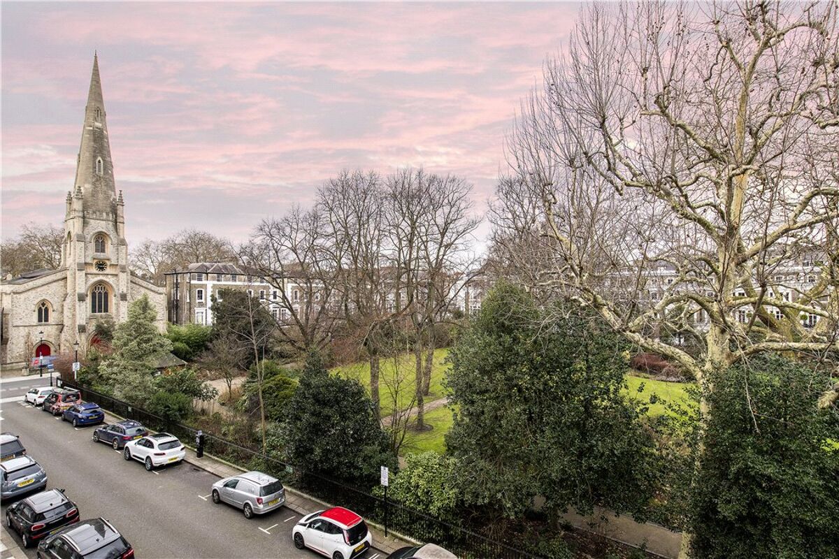 flat for sale in Onslow Square, South Kensington, London, SW7