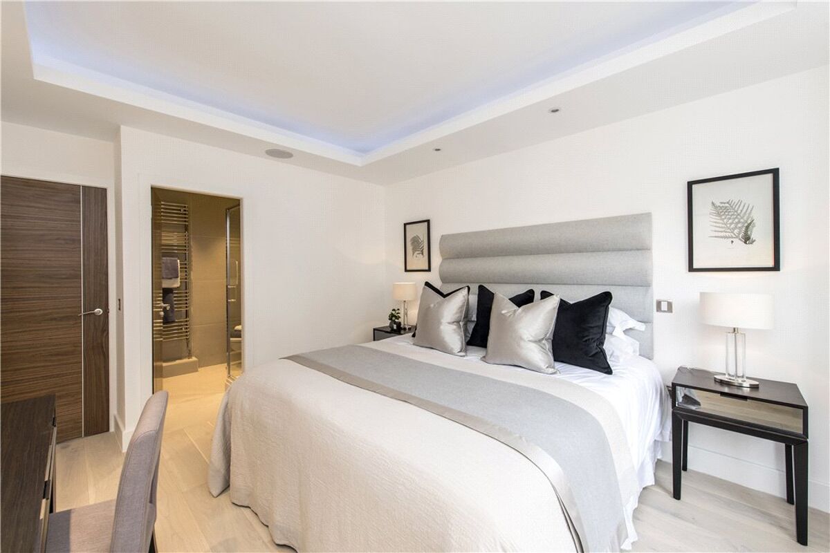 Property for sale Chelsea Lodge, Tite Street, London, SW3 Knight Frank
