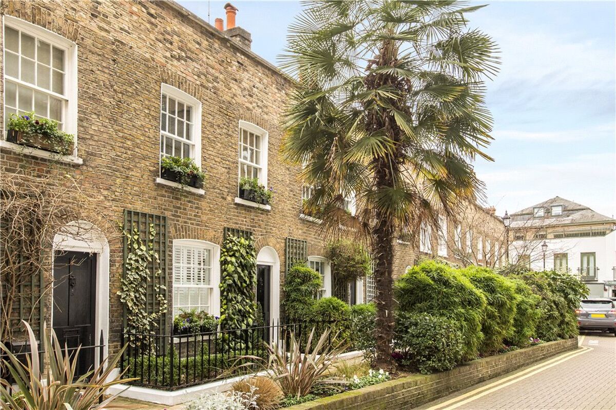 house for sale in Brompton Place, London, SW3 SLA180239 Knight Frank