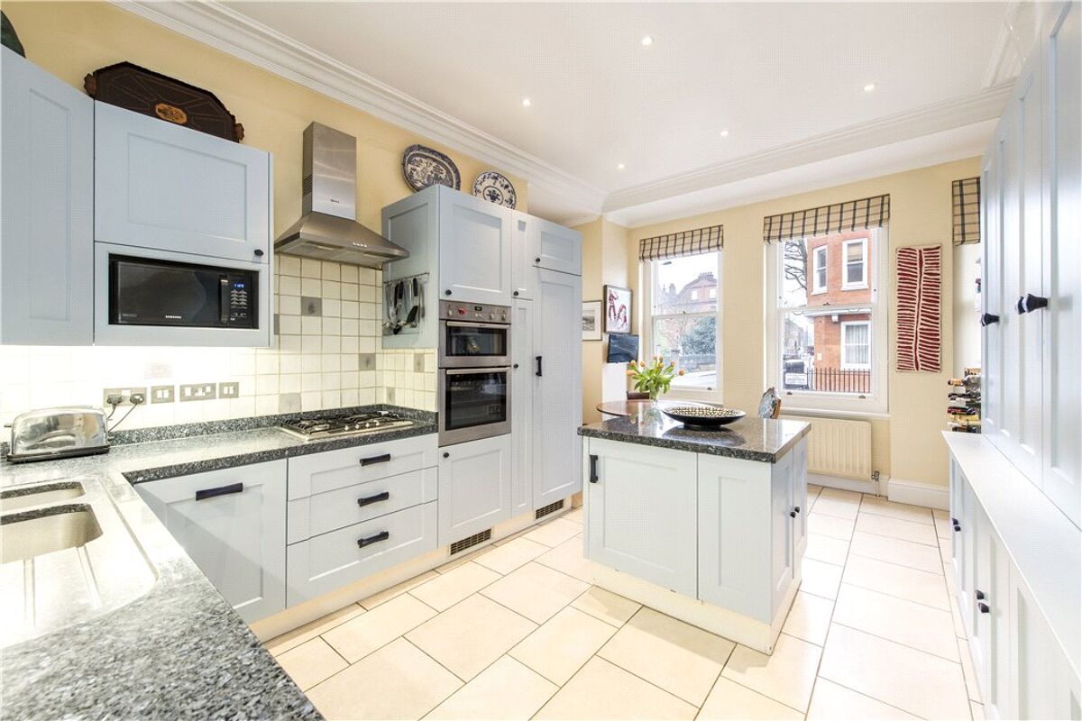 Property for sale Ormonde Gate, London, SW3 Knight Frank