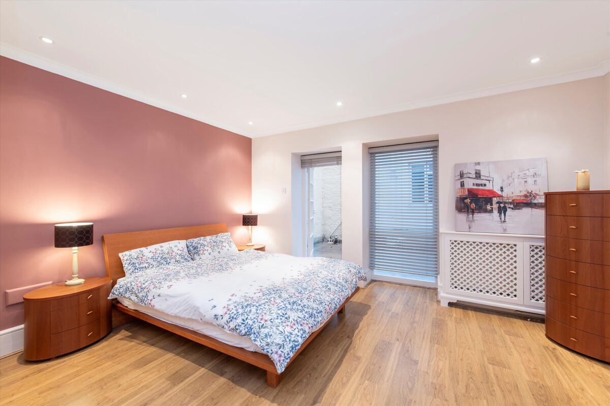 Property for sale Lennox Gardens, London, SW1X Knight Frank