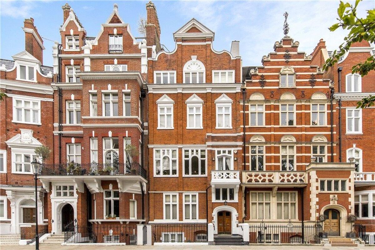 flat for sale in Lennox Gardens, London, SW1X SLA190095 Knight Frank