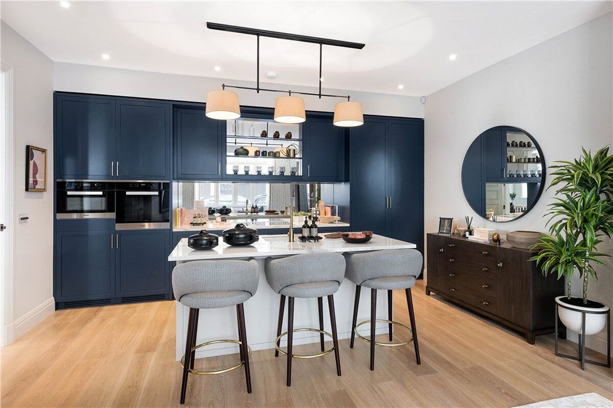 flat for sale in Queensberry Mews West, Knightsbridge, London, SW7