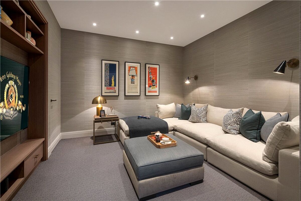 flat for sale in Queensberry Mews West, Knightsbridge, London, SW7