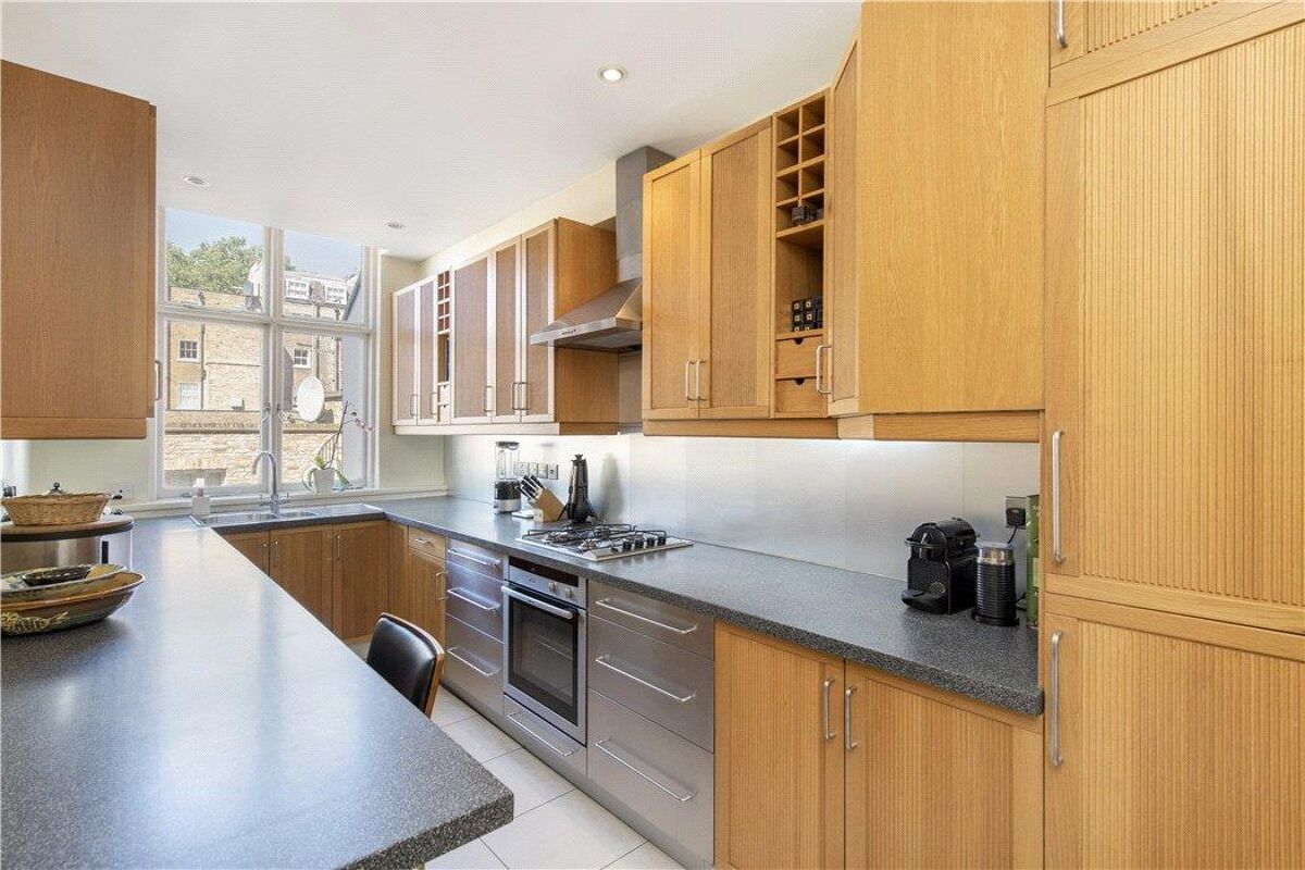 flat for sale in Rutland Gate, London, SW7 SLA190140 Knight Frank