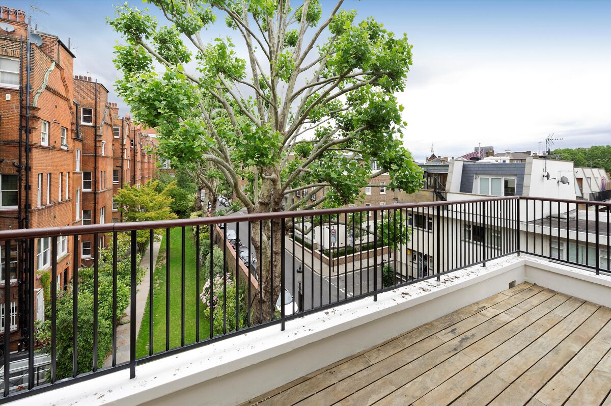 house for sale in Holbein Place, London, SW1W SLA190235 Knight Frank