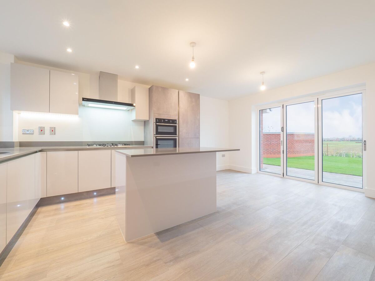 house for sale in Edmonds Close, Upper Quinton, StratforduponAvon