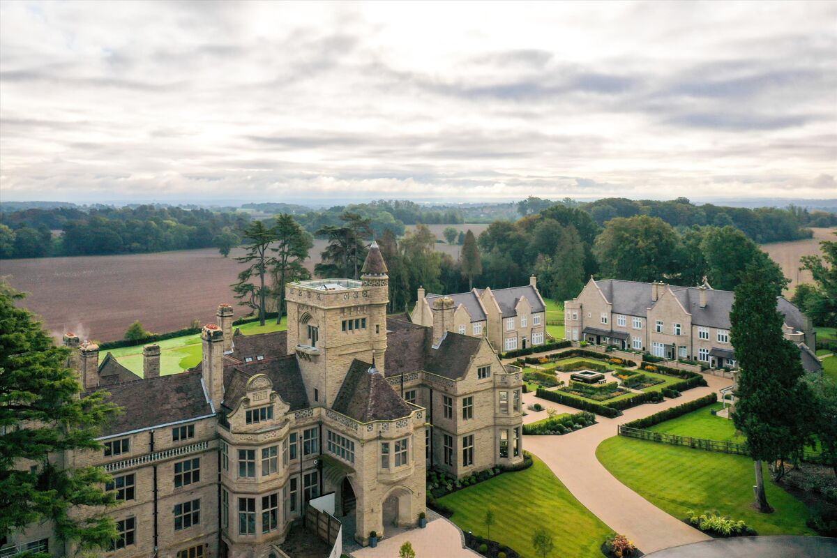 flat for sale in Haseley Manor, Hatton, Warwick, Warwickshire, CV34