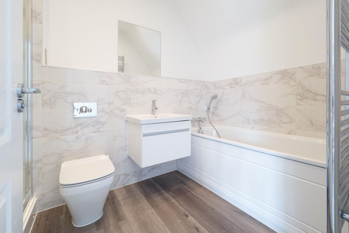 flat for sale in The Waterside at Royal Worcester, Worcester