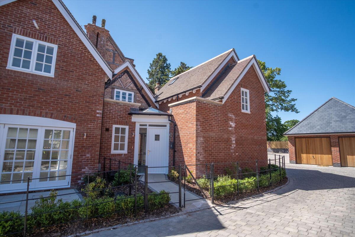 house for sale in Lapworth, West Midlands, B94 SNH012056673 Knight