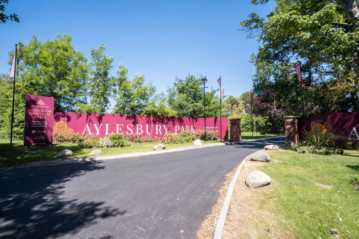 house for sale in Lapworth, West Midlands, B94 SNH012069378 Knight