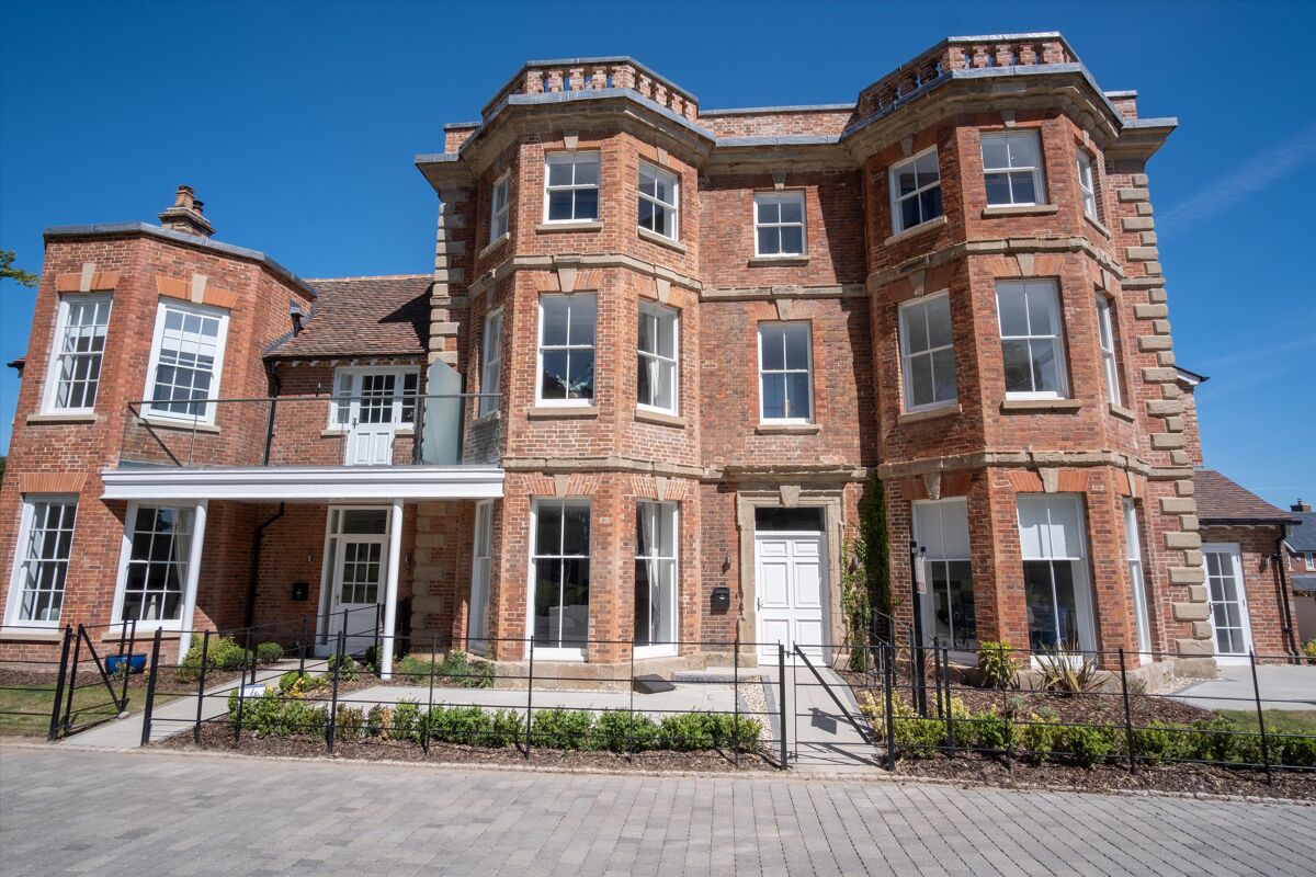 house for sale in Lapworth, West Midlands, B94 SNH012069378 Knight