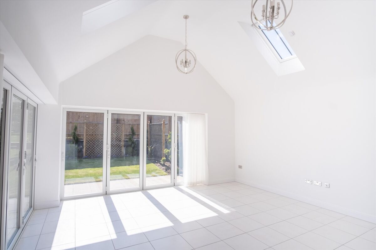 house for sale in Lapworth, West Midlands, B94 SNH012078436 Knight