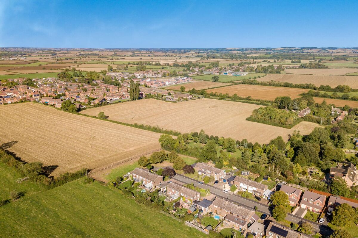 house for sale in Edmonds Close, Upper Quinton, StratforduponAvon