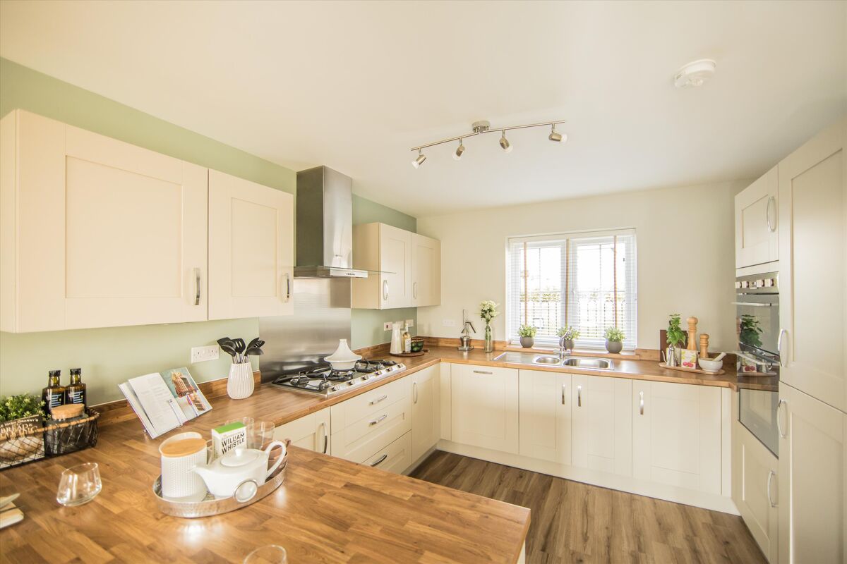 house for sale in Fairford, Gloucestershire, GL7 SNH012098435