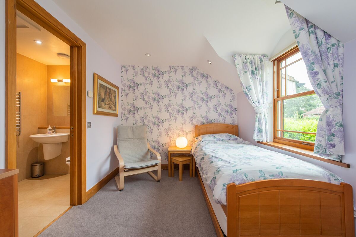 house for sale in Amherst Road, Kenilworth, Warwickshire, CV8