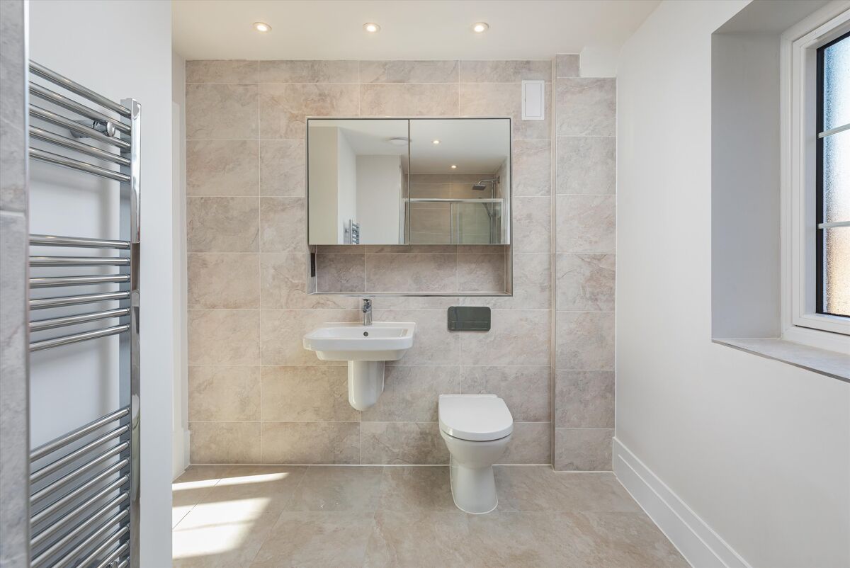 house for sale in Stoneleigh Road, Blackdown, Leamington Spa