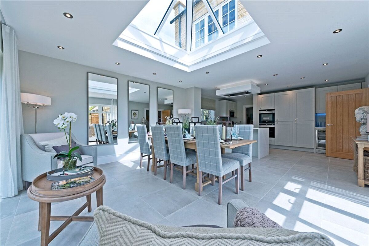 house for sale in Highworth, Leamington Road, Broadway, Worcestershire