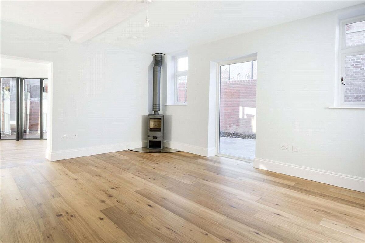 house for sale in Northgate Place, Warwick, CV34 SNH180062 Knight Frank