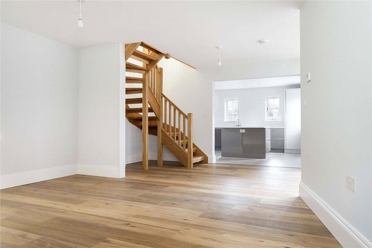 house for sale in Northgate Place, Warwick, CV34 SNH180062 Knight Frank