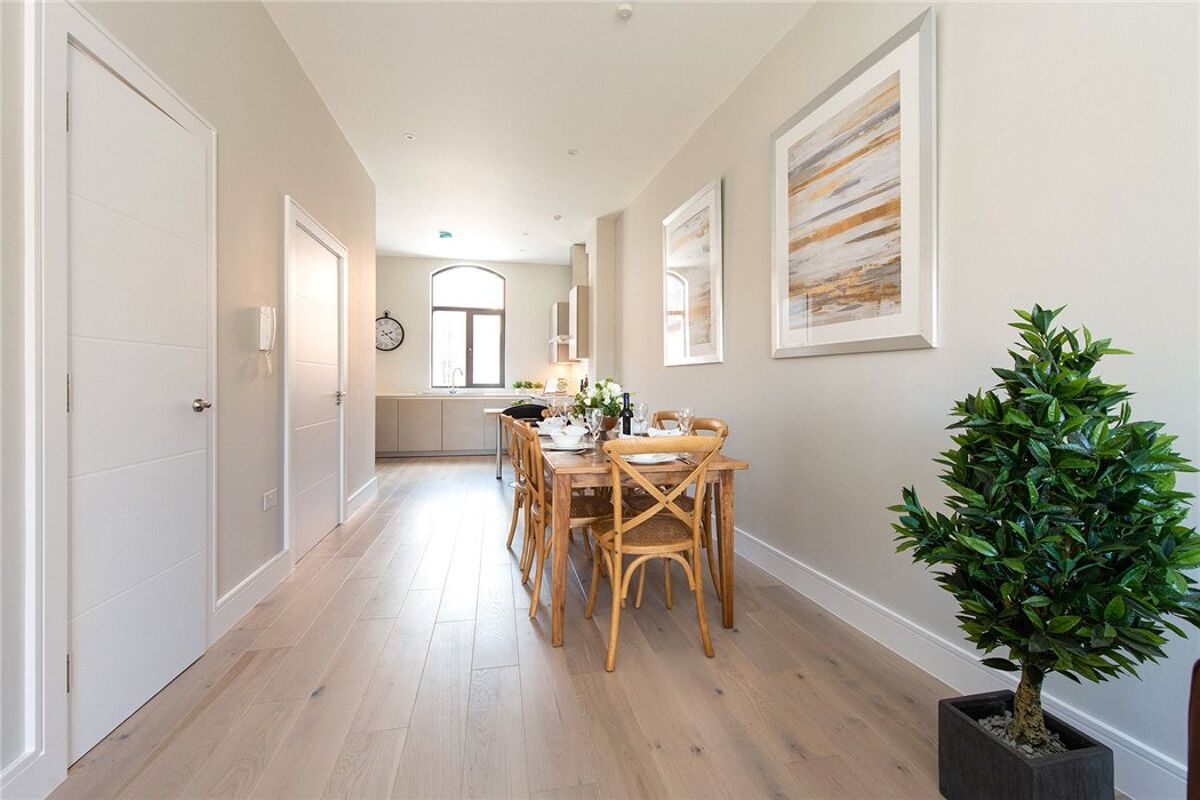 Immobilien zum Kauf Royal Porcelain Works, Chamberlain Court, Severn