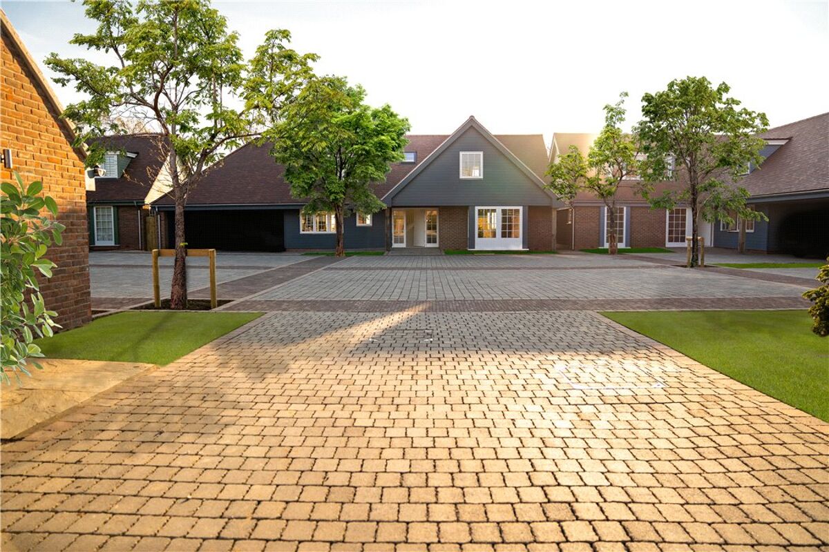 bungalow for sale in Plot 3, Henrys Of Harbury, Harbury, Leamington Spa, CV33 SNH180125