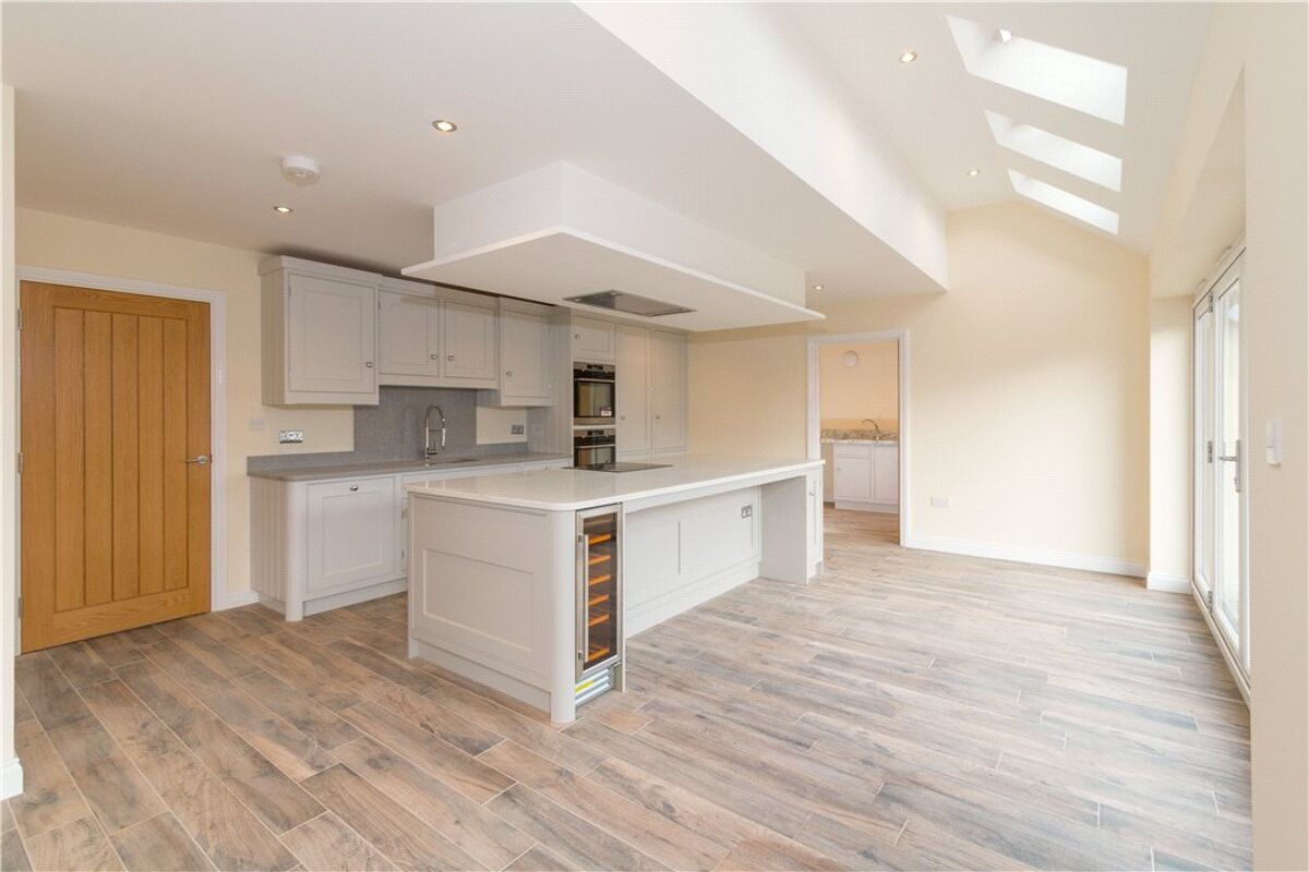 house for sale in High Street, Stockton, Southam, CV47 SNH180135