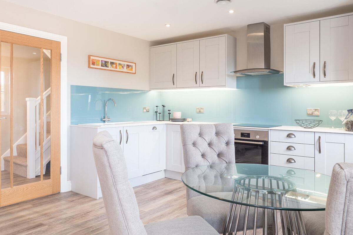 house for sale in 3 Windrush Heights, Little Windrush, Burford