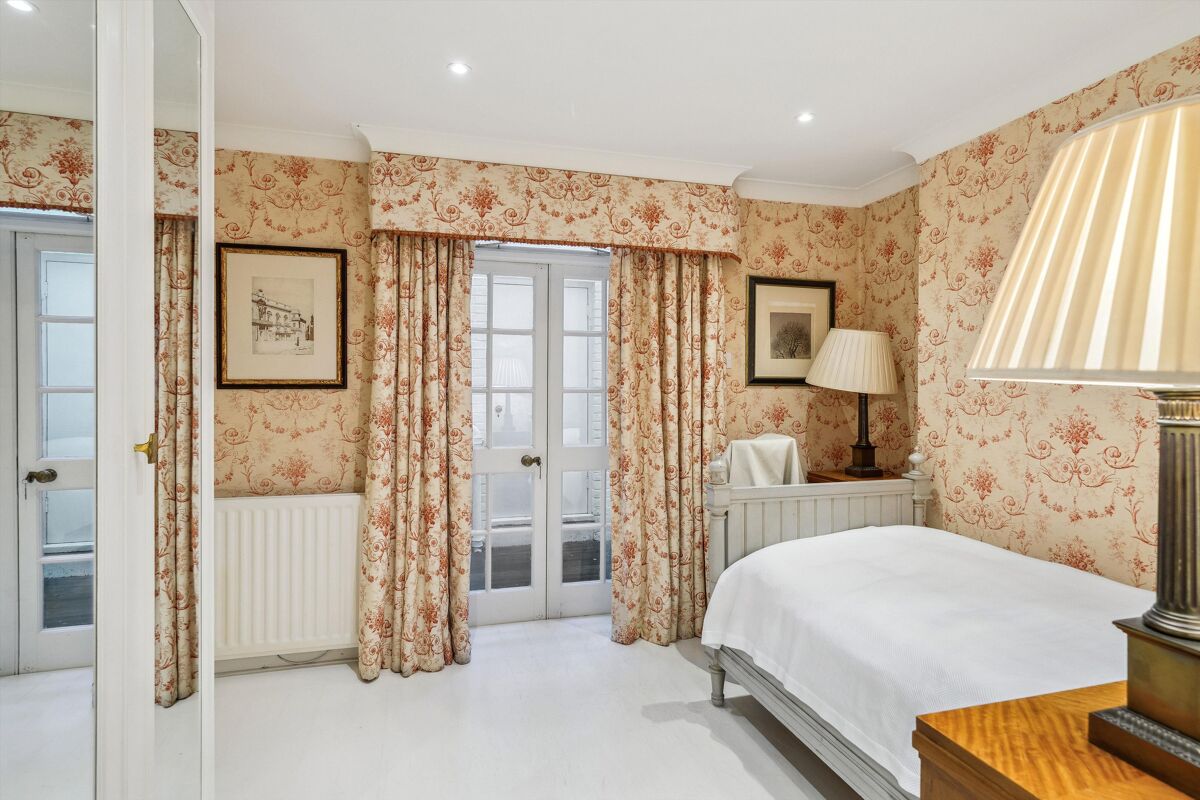 house to rent in Montpelier Square, Knightsbridge, London, SW7