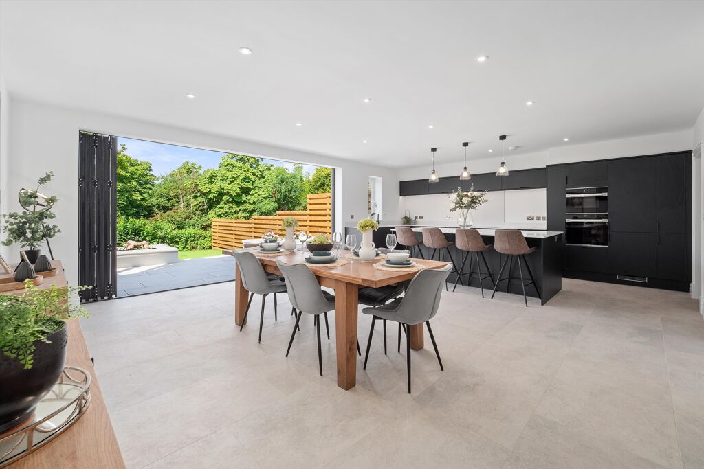 Image of Oakley Wood Farm, Banbury Road, Bishops Tachbrook, Leamington Spa, CV33